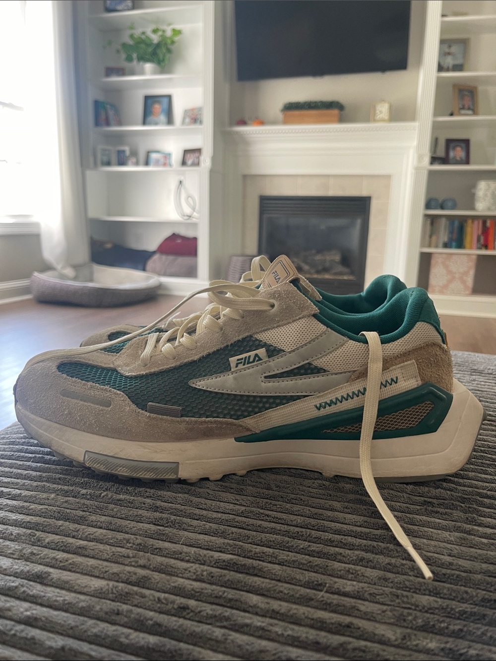 Fila White and Teal Retro Runner Sneakers
